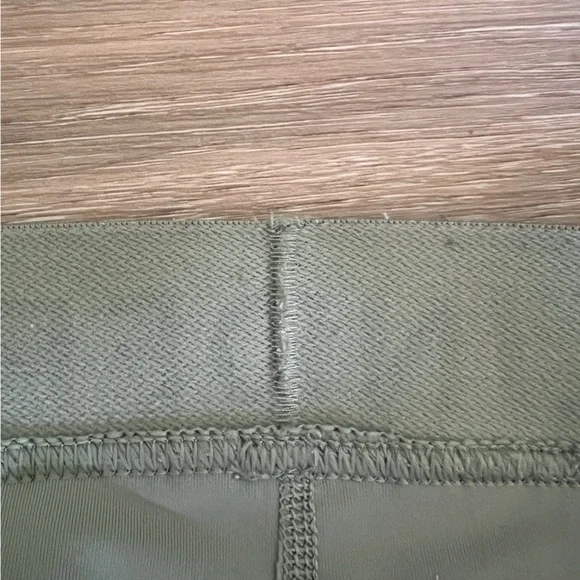 Offline by Aerie, AE American Eagle green athletic skirt skort size medium - Picture 4 of 6